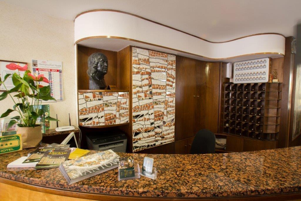 Hotel Mantegna Мантуя Екстер'єр фото
