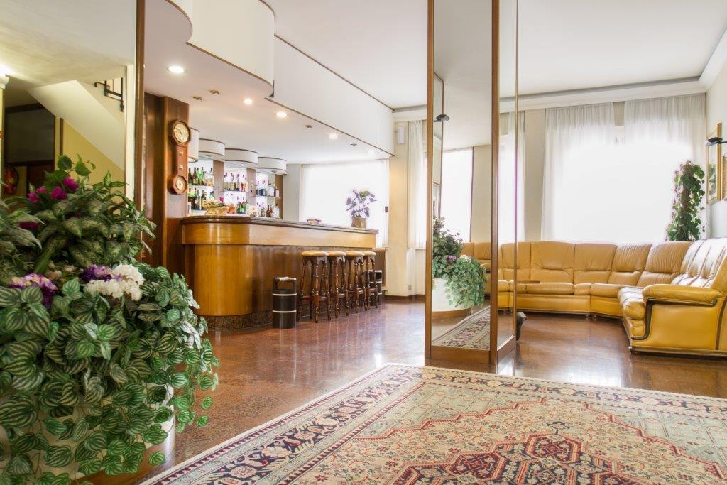 Hotel Mantegna Мантуя Екстер'єр фото