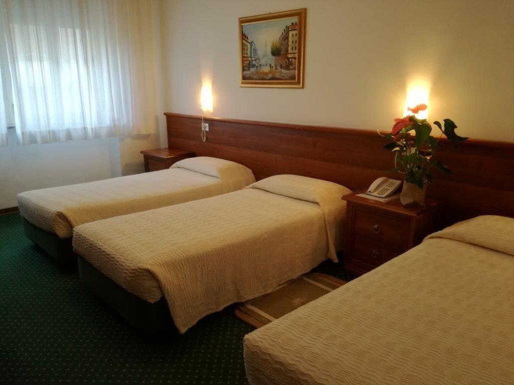 Hotel Mantegna Мантуя Екстер'єр фото