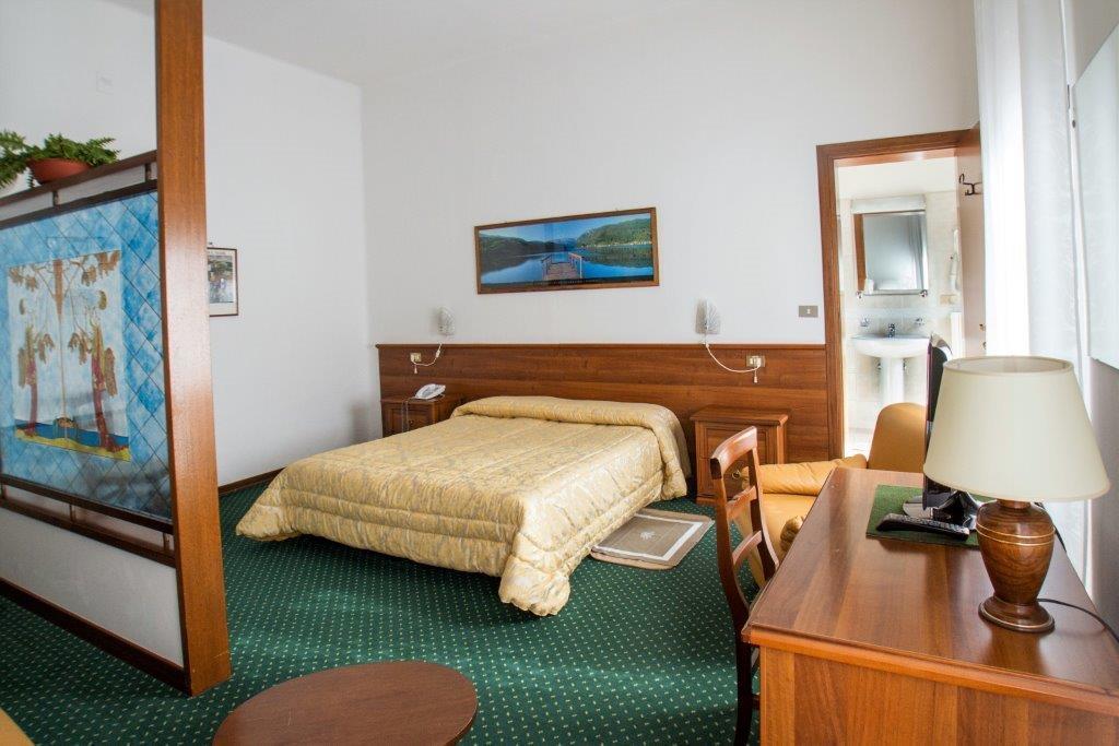 Hotel Mantegna Мантуя Екстер'єр фото