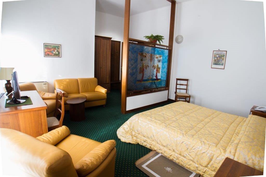 Hotel Mantegna Мантуя Екстер'єр фото