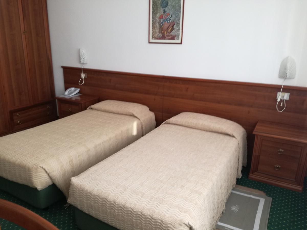 Hotel Mantegna Мантуя Екстер'єр фото