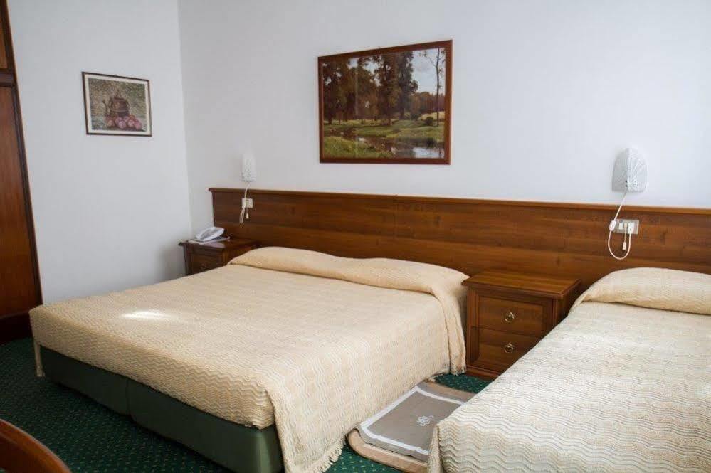 Hotel Mantegna Мантуя Екстер'єр фото